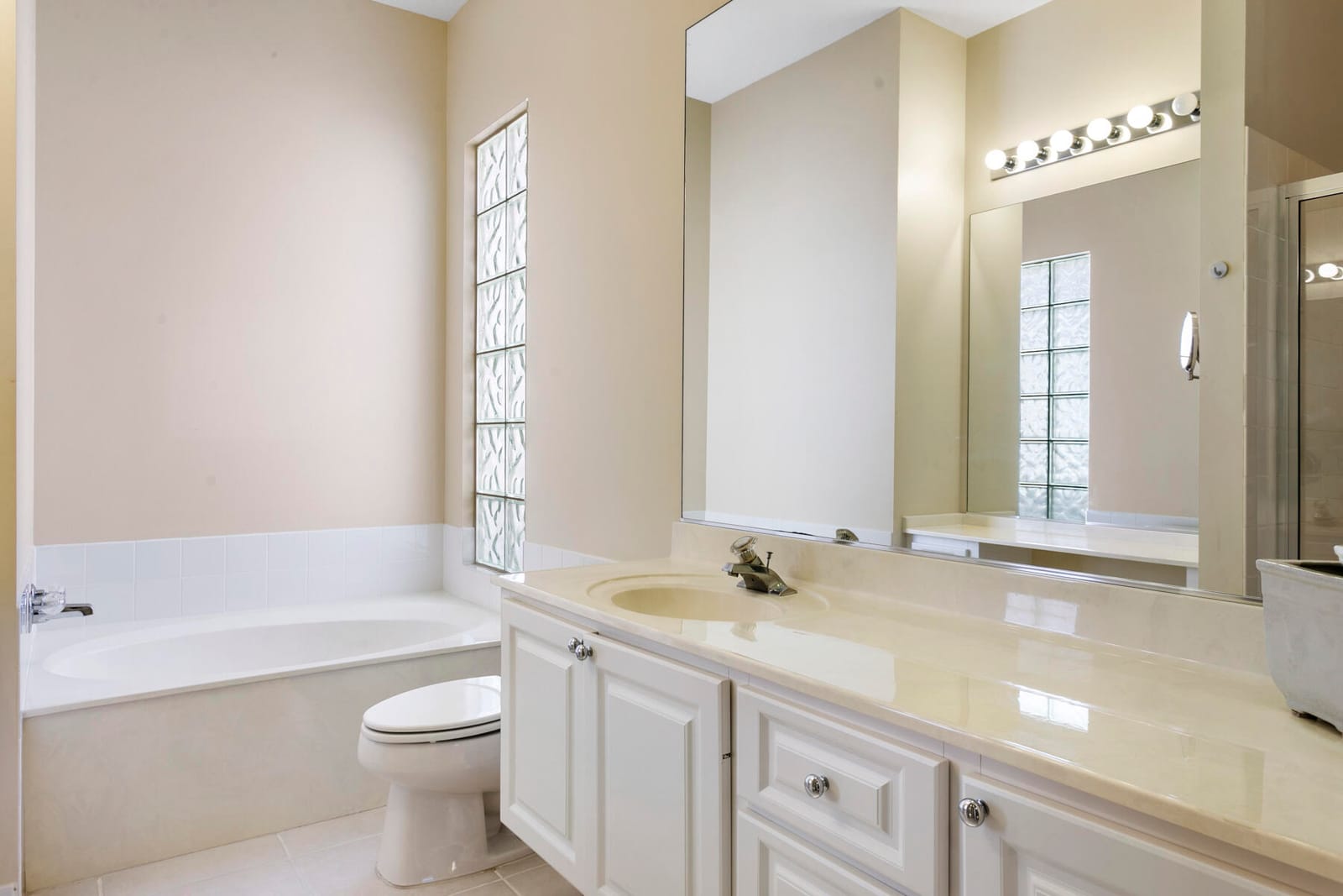 7877 Red River Road, West Palm Beach, FL 33411 photo 19