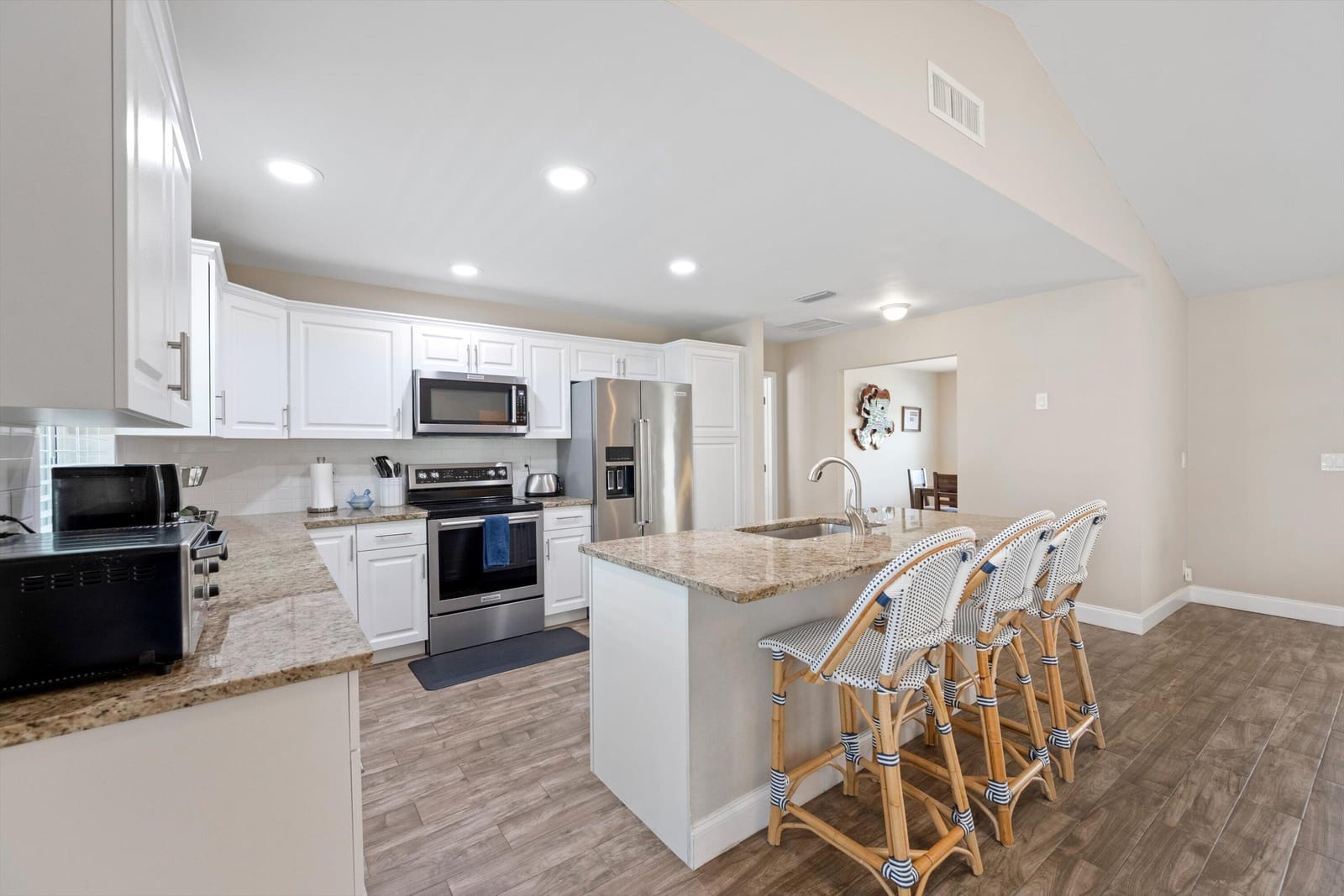 14160 Aster Avenue — photo 8
