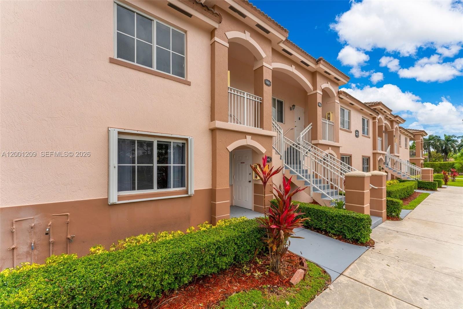 2721 SE 12th Place 102, Homestead, FL 33035 photo 3