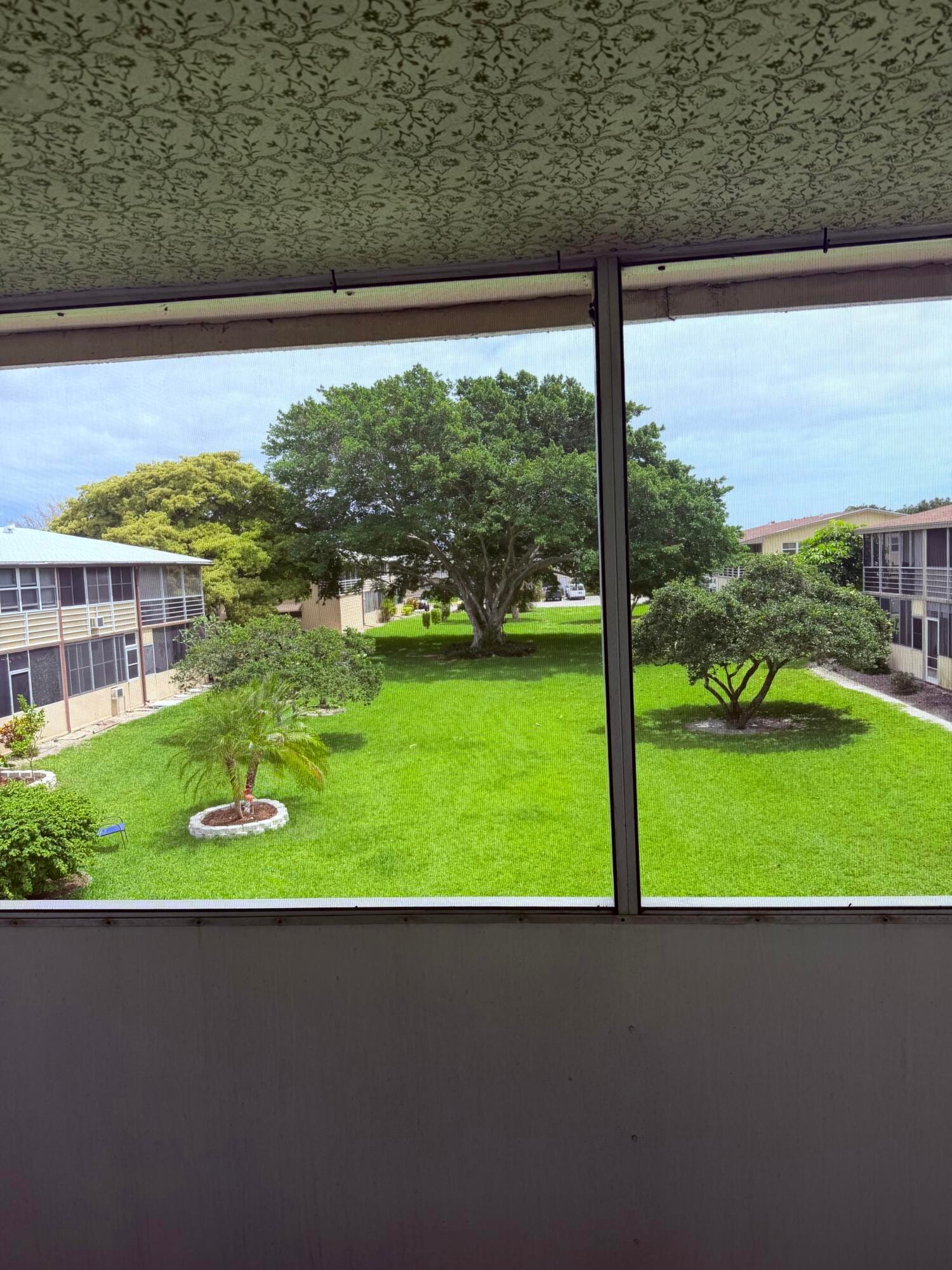 204 Canterbury I, West Palm Beach, FL 33417 photo 10