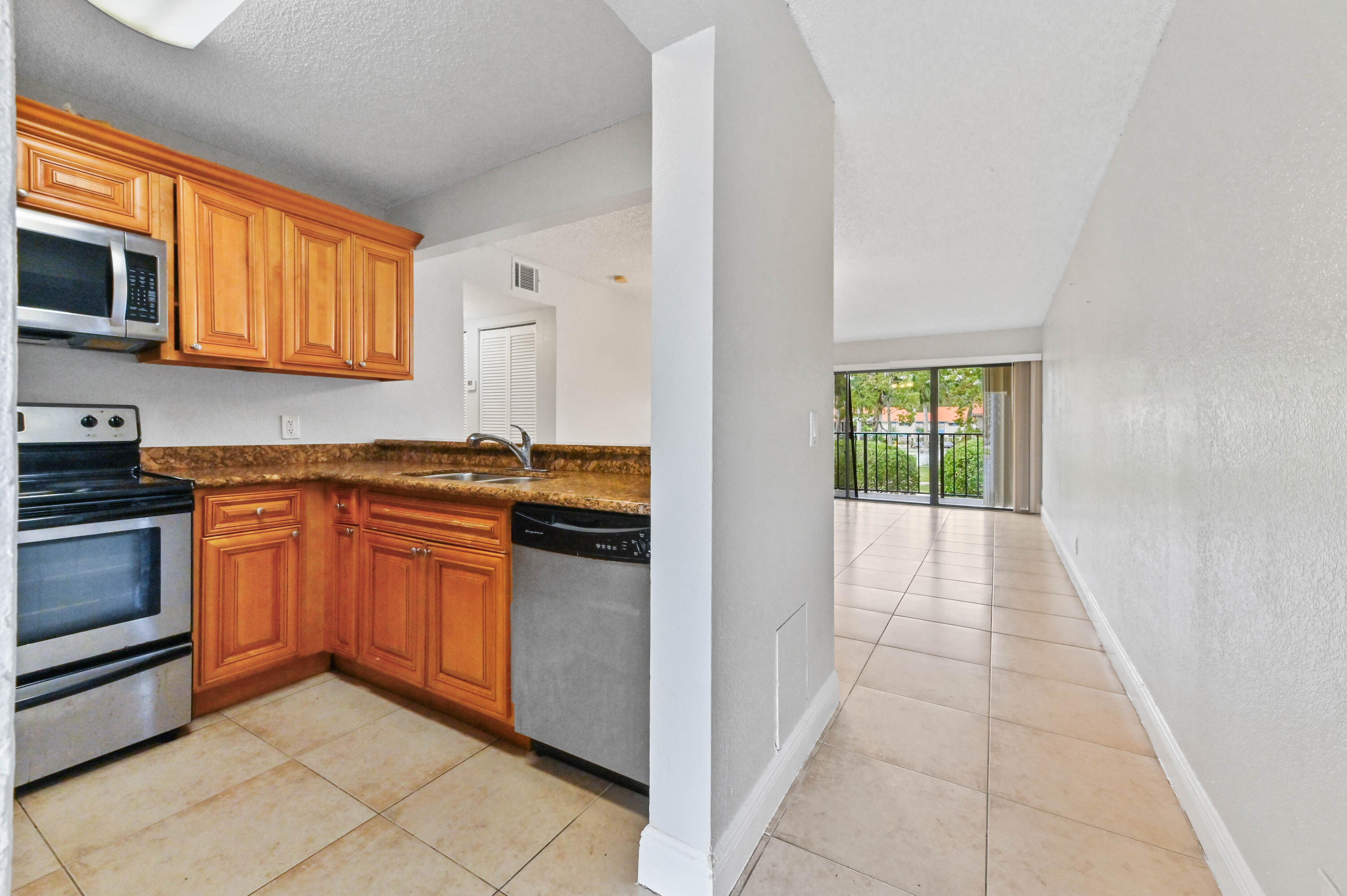 1445 Lake Crystal Drive F, West Palm Beach, FL 33411, West Palm Beach