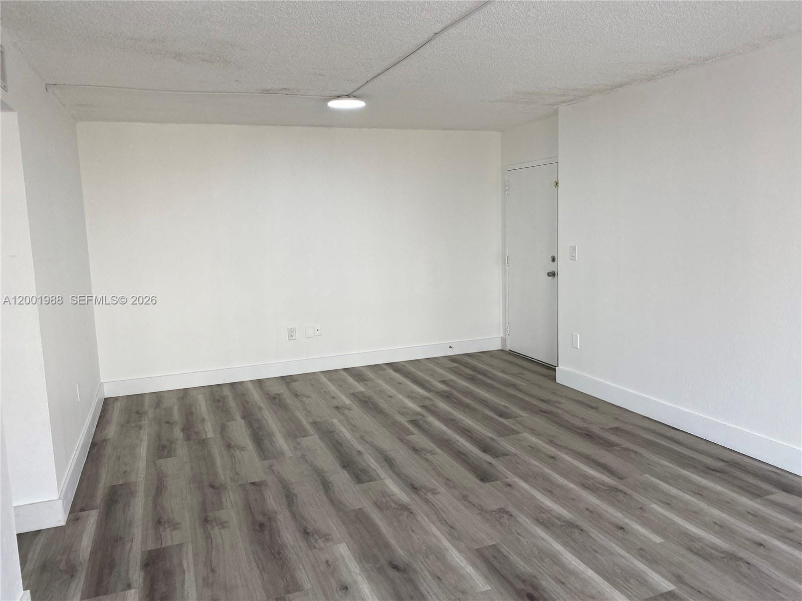 9320 Fontainebleau Boulevard 301 — photo 4