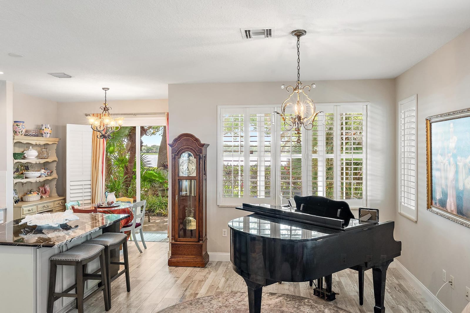 520 Tomahawk Court — photo 11