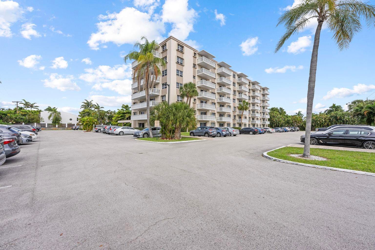 1831 NE 38th Street 410, Oakland Park, FL 33308 photo 21