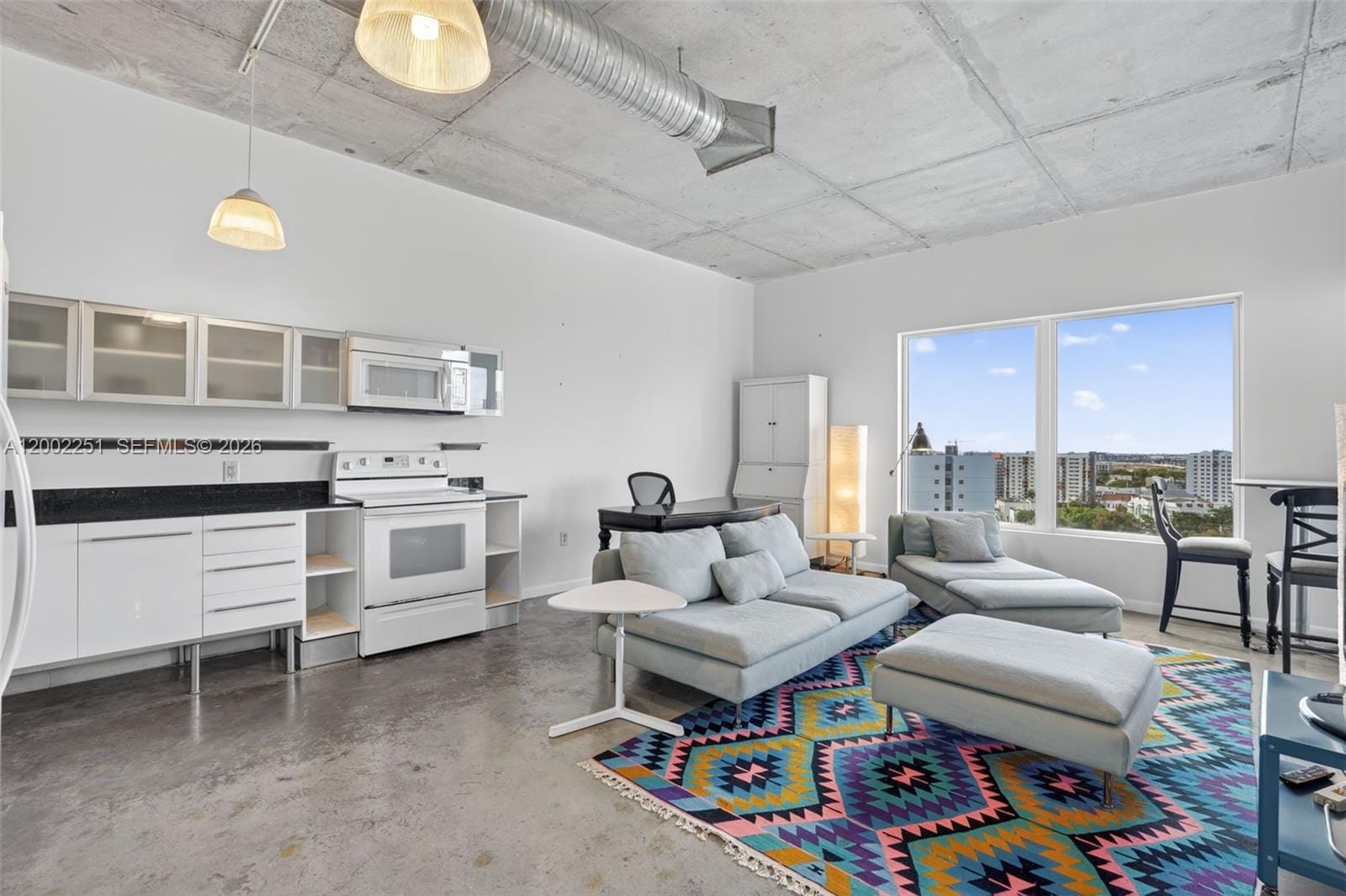 10 S River Drive 1410 — photo 4