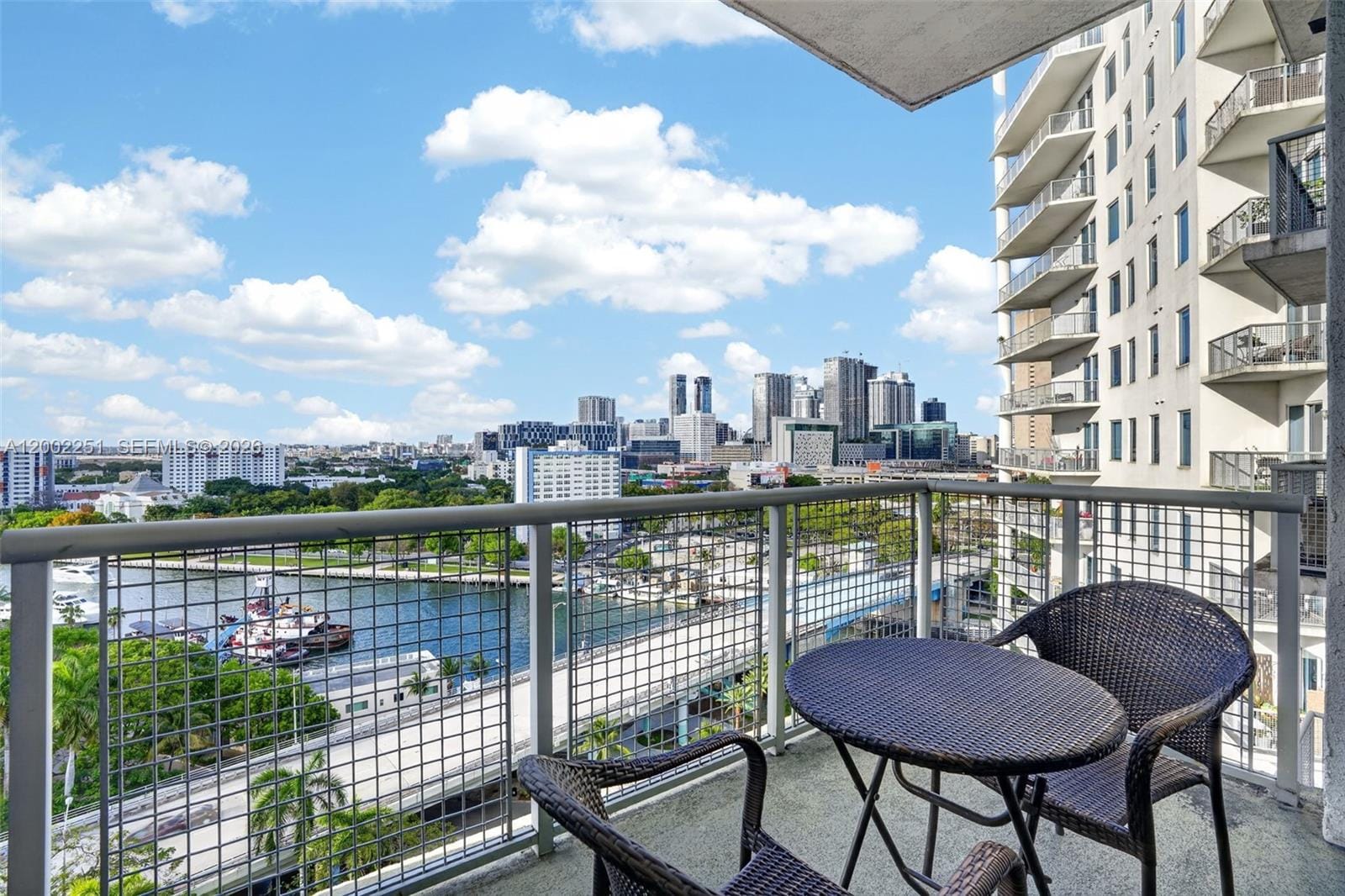 10 S River Drive 1410 — photo 10