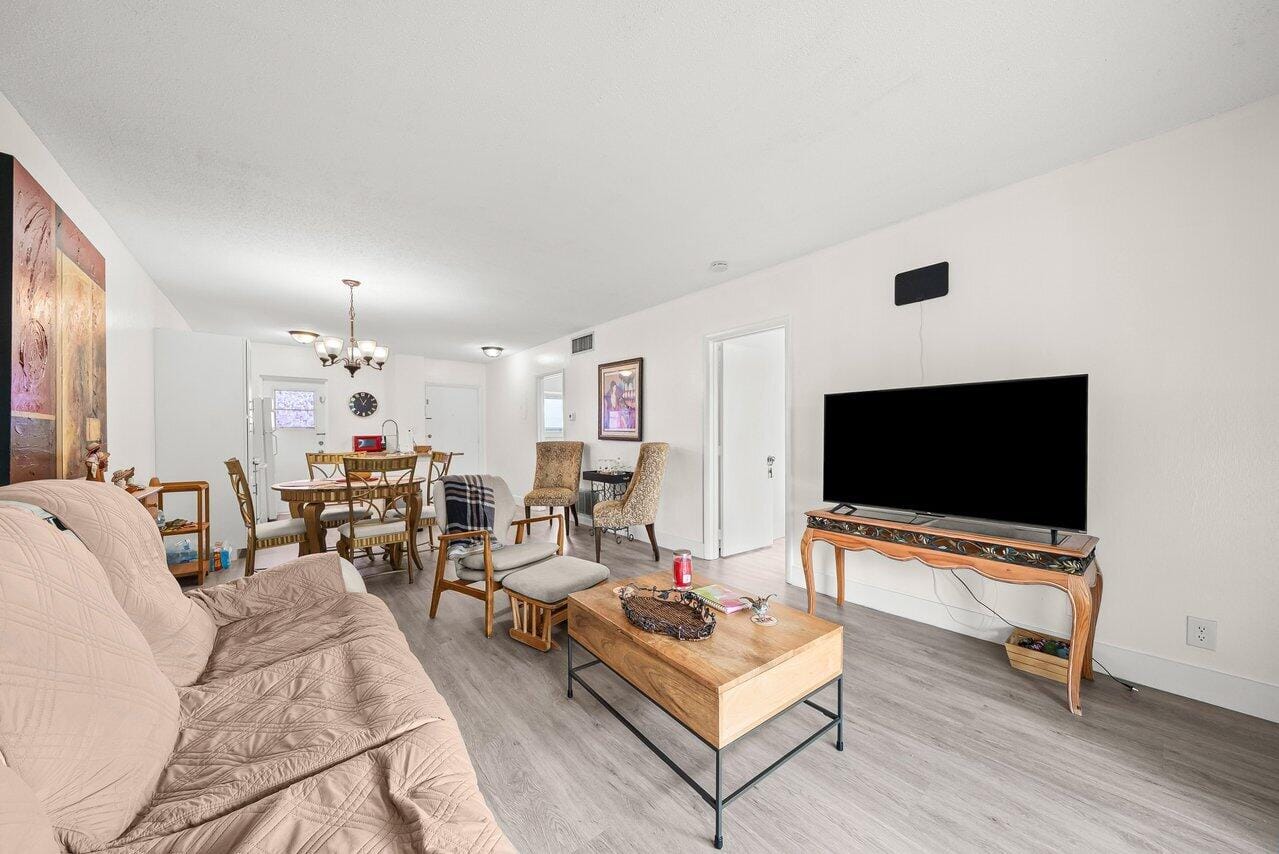 1117 Lake Terrace 207, Boynton Beach, FL 33426 photo 11