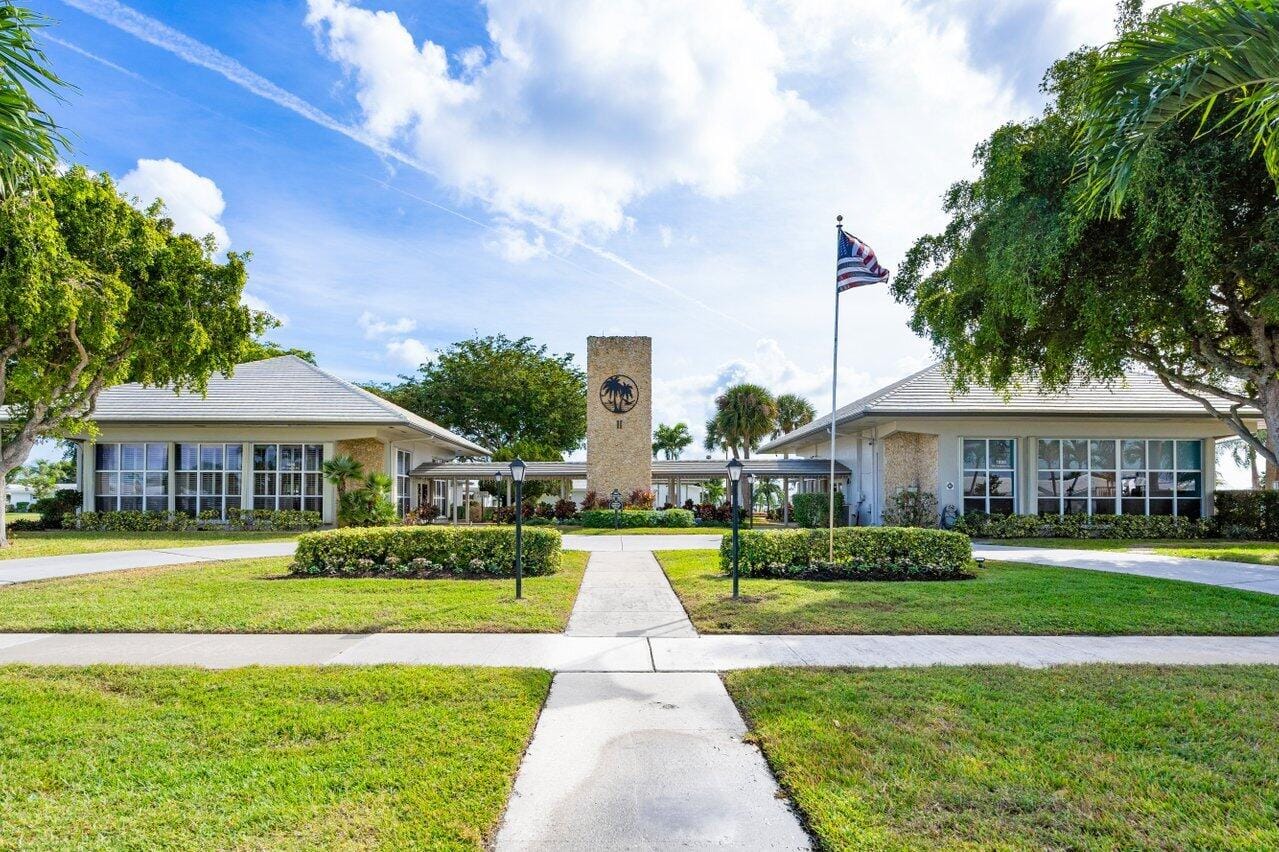 1117 Lake Terrace 207, Boynton Beach, FL 33426 photo 22