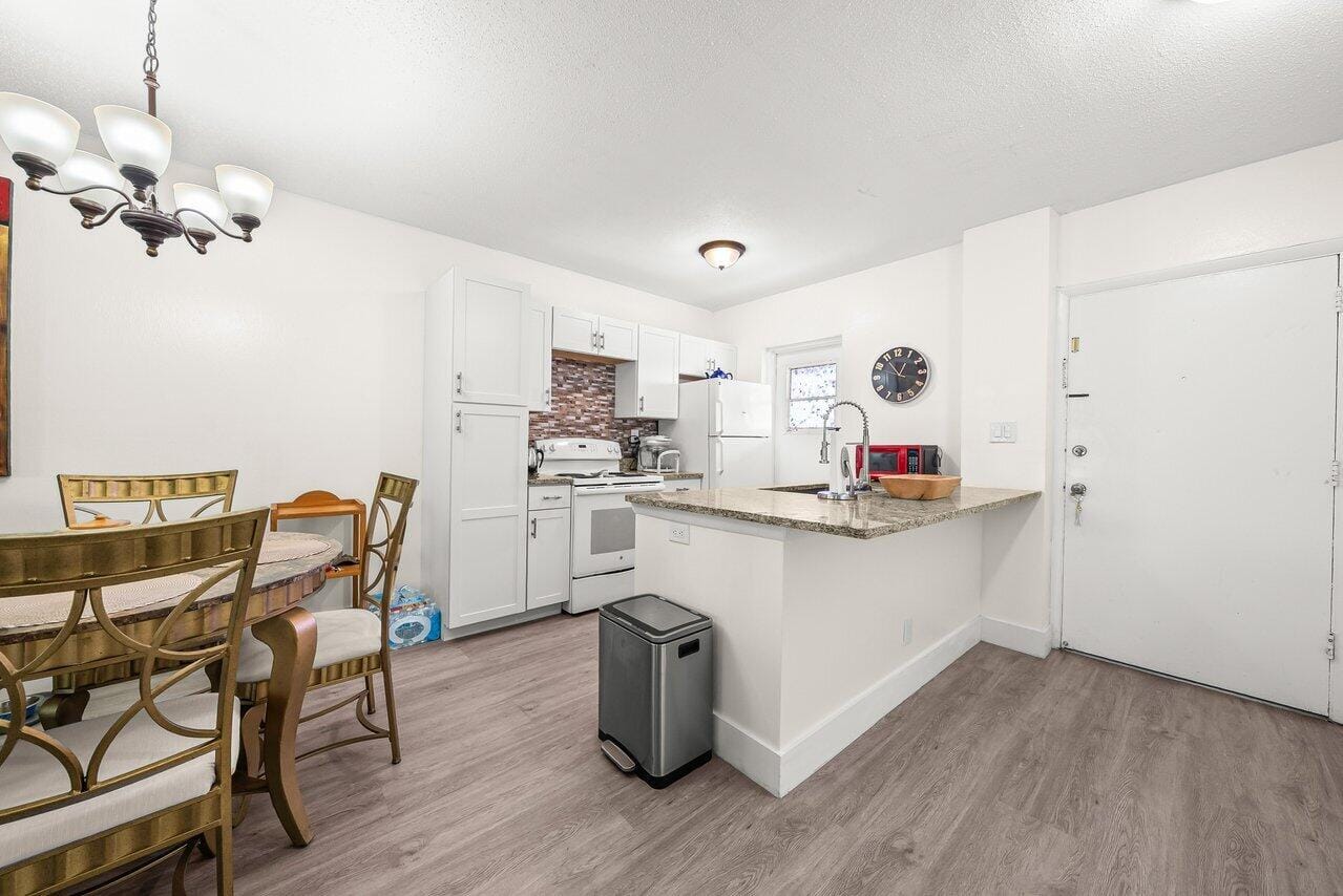 1117 Lake Terrace 207, Boynton Beach, FL 33426 photo 6