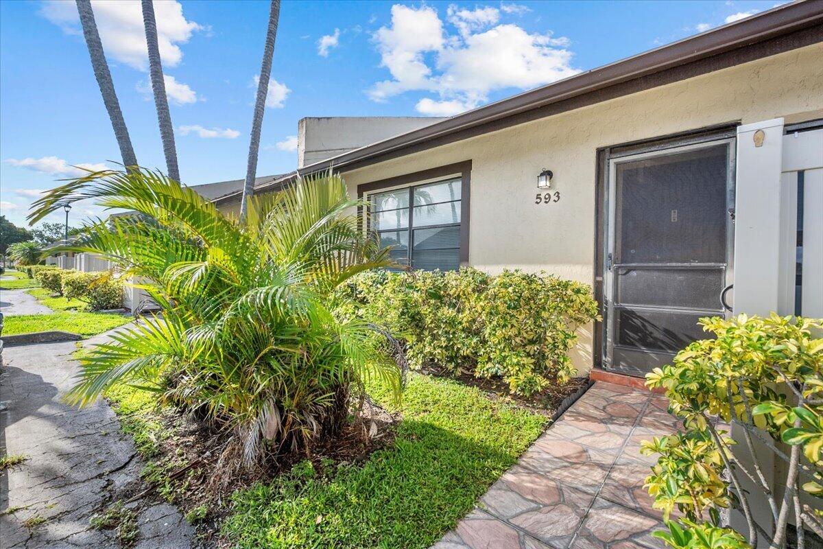 593 Banks Road 593, Margate, FL 33063, Margate