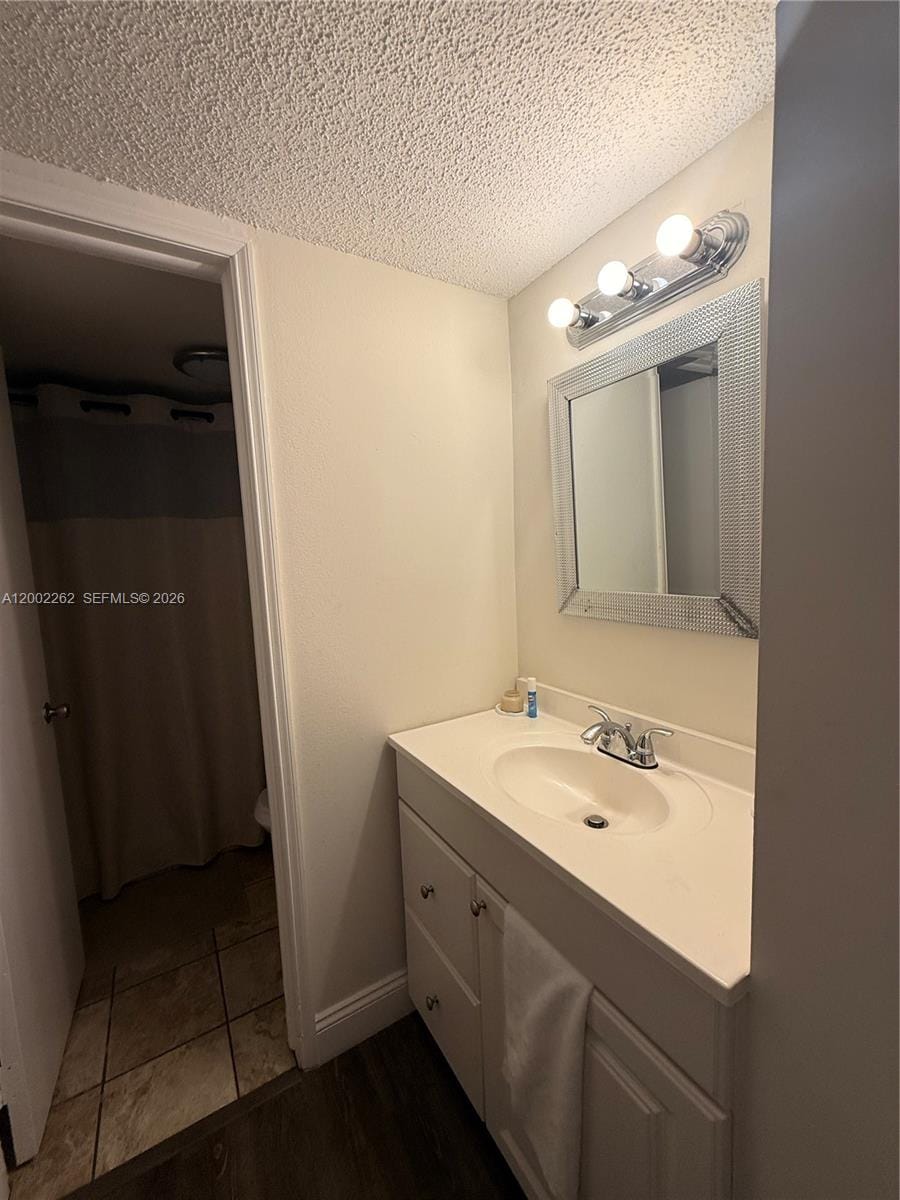 9440 Live Oak Place 304 — photo 11