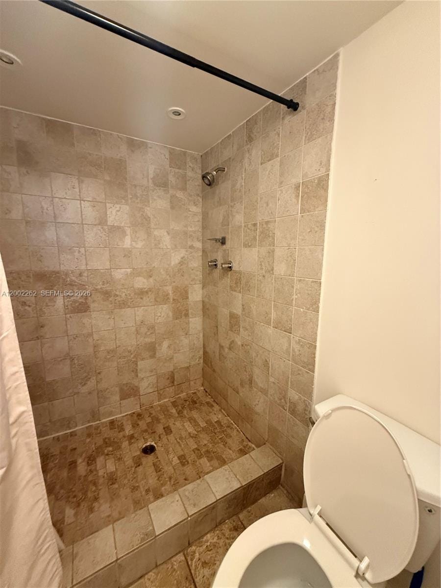 9440 Live Oak Place 304 — photo 12