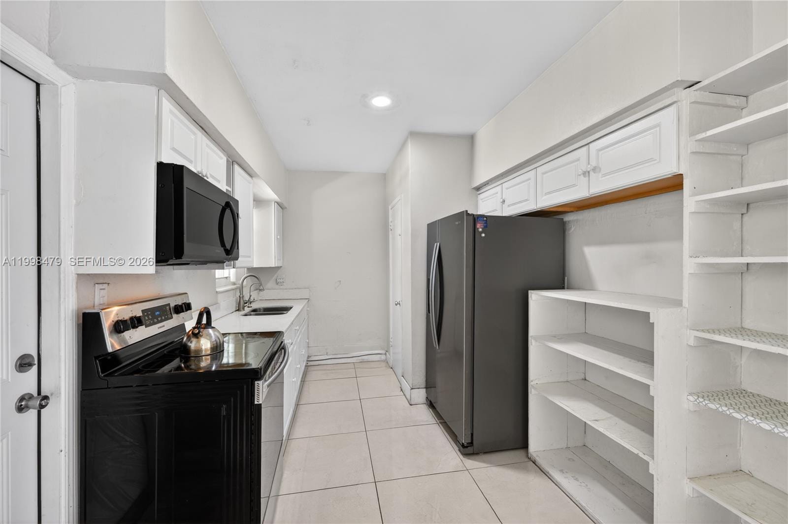 807 SW 26th Court, Fort Lauderdale, FL 33315 photo 15