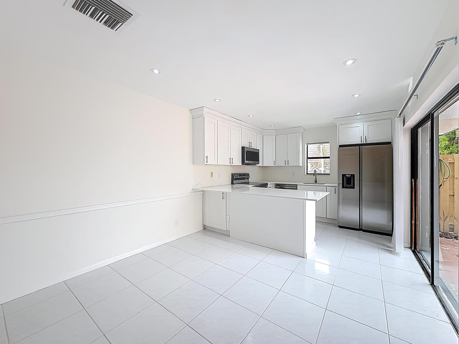 7496 E Courtyard Run E 35, Boca Raton, FL 33433 photo 17