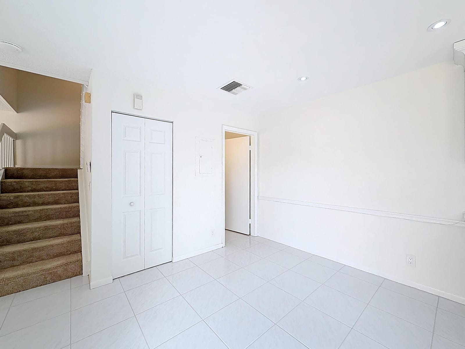 7496 E Courtyard Run E 35, Boca Raton, FL 33433 photo 30