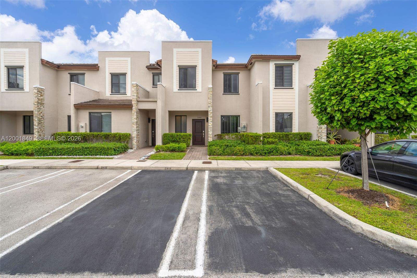 21444 NE 2nd Path, Miami, FL 33179, Miami