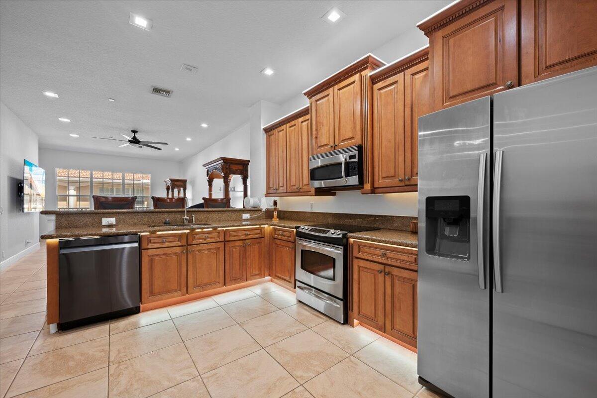 5102 Artesa Way W, Palm Beach Gardens, FL 33418, Palm Beach Gardens