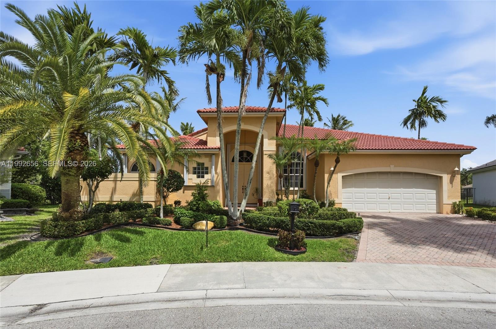 3038 Lakewood Drive, Weston, FL 33332, Weston