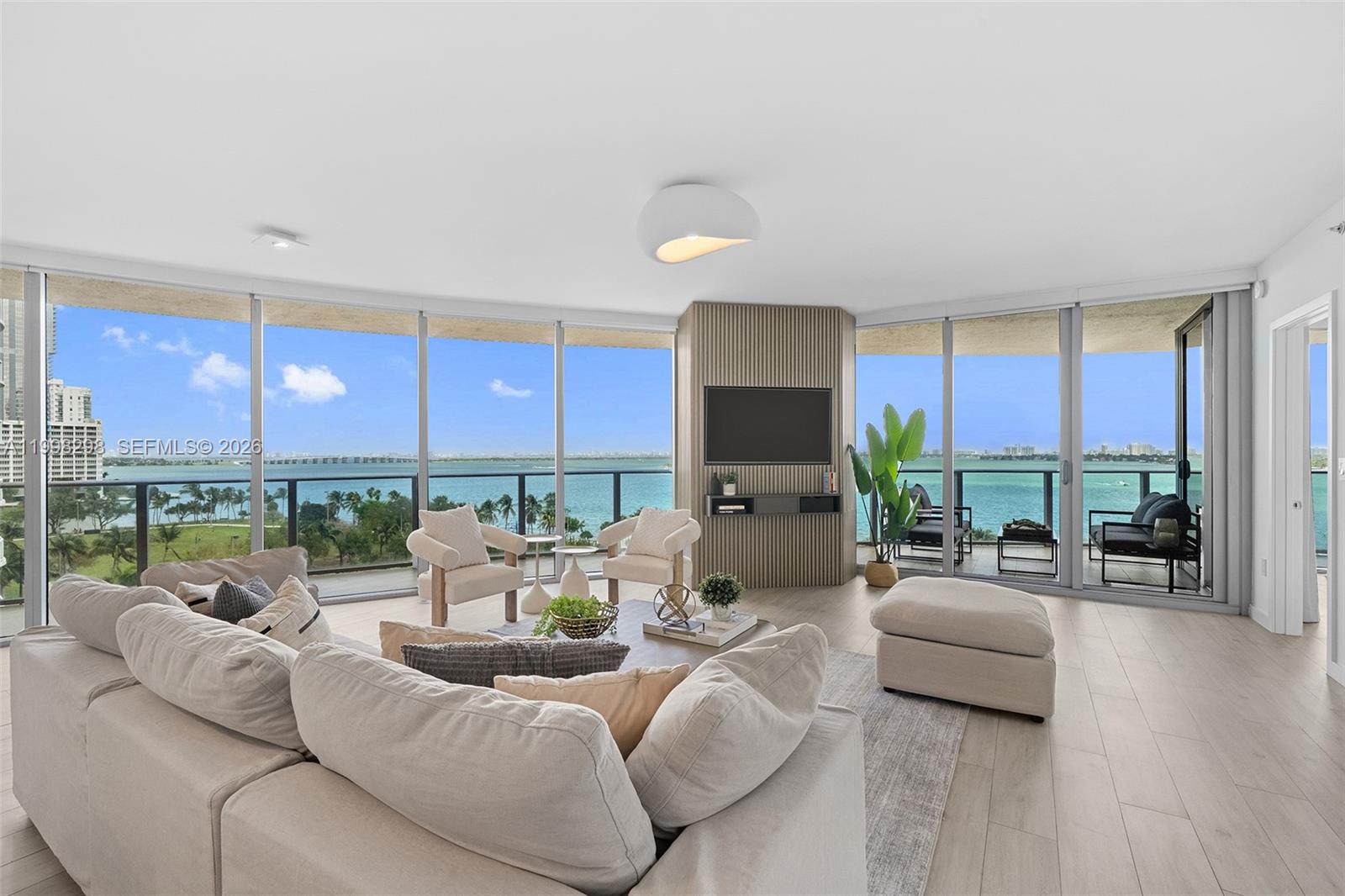 488 NE 18th Street 715, Miami, FL 33132, Miami