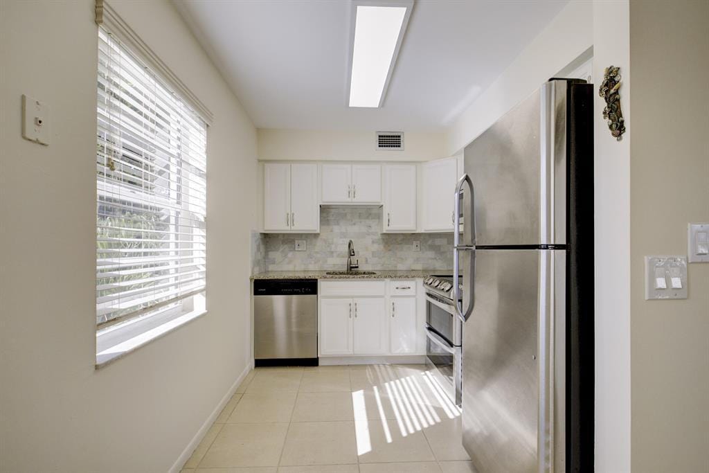 188 Piedmont D 188, Delray Beach, FL 33484 photo 2