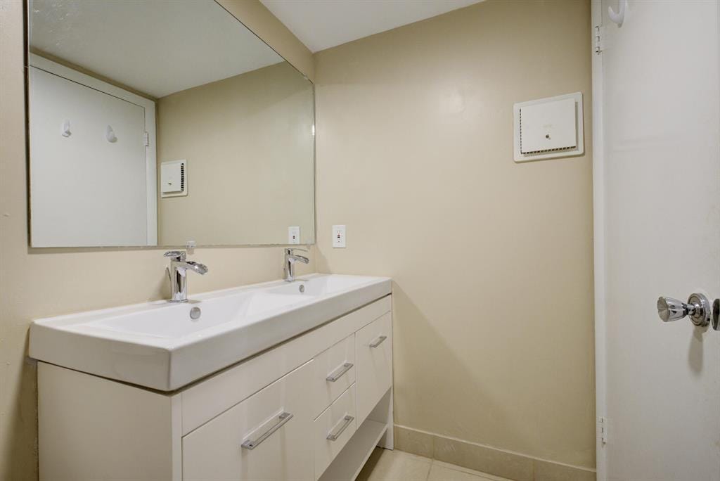 188 Piedmont D 188, Delray Beach, FL 33484 photo 4