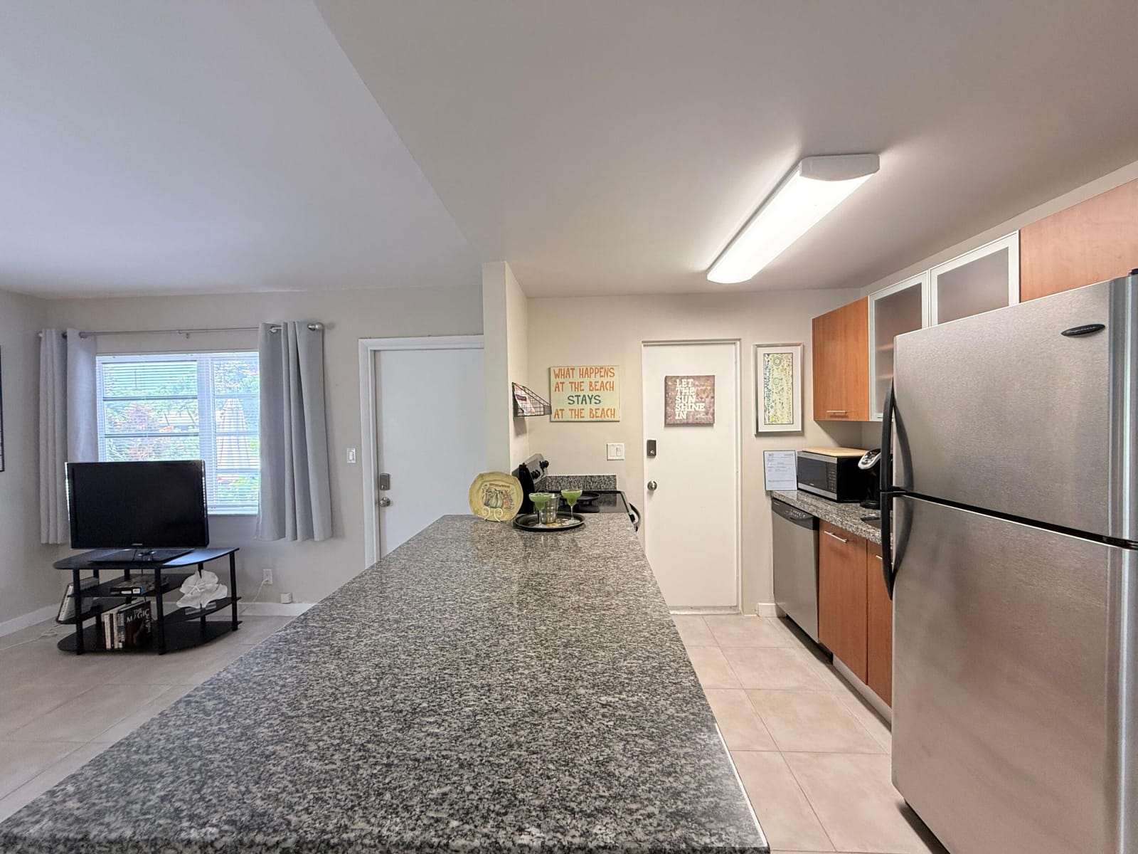 3212 NE 9th A104 — photo 8