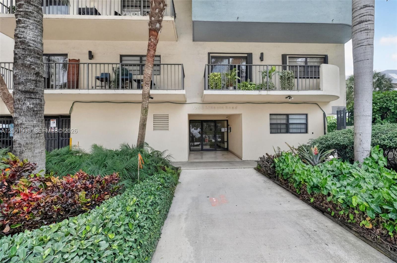 1250 Lincoln Road 404 — photo 8