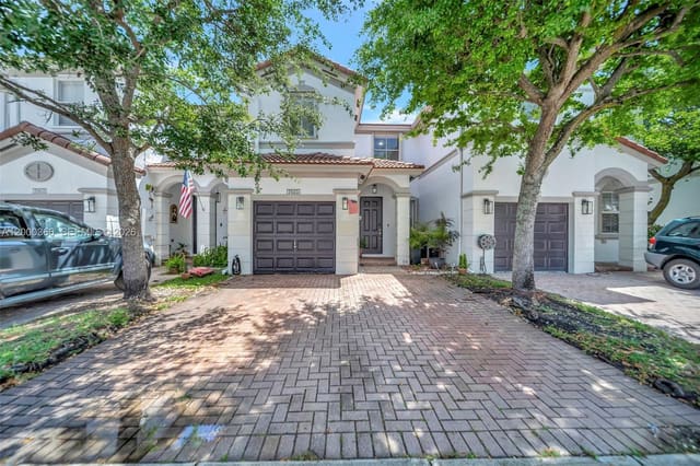 7855 NW 110th Avenue, Doral, FL 33178