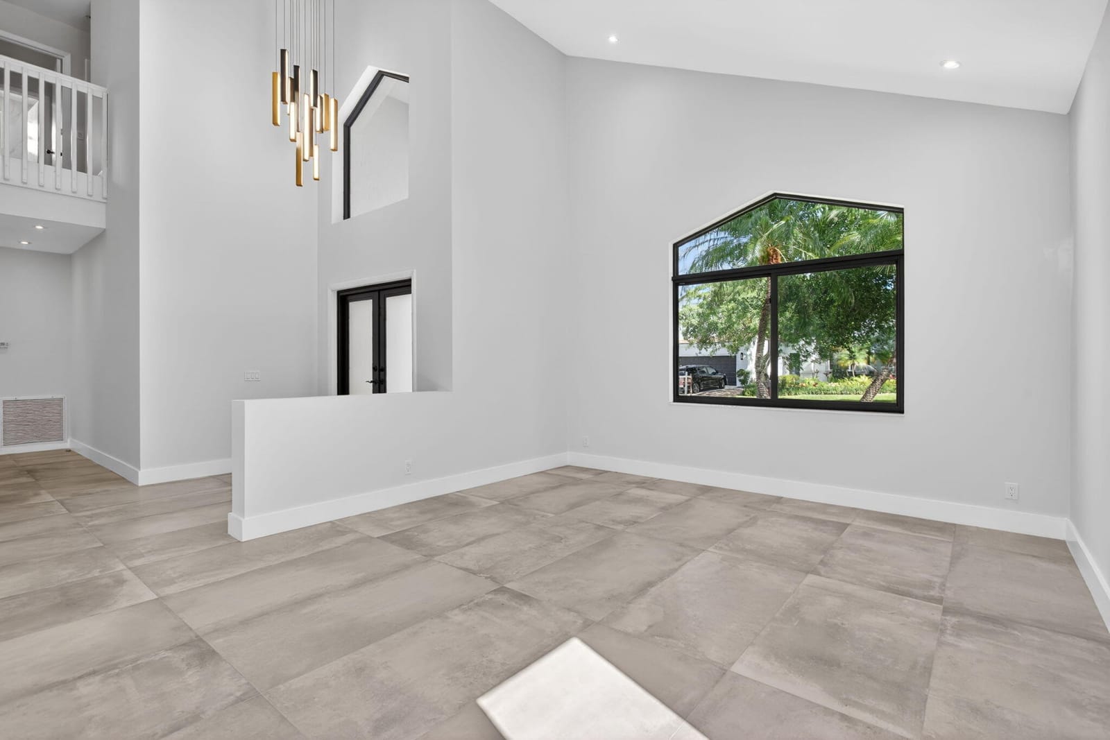 173 Cameron Drive, Weston, FL 33326 photo 4