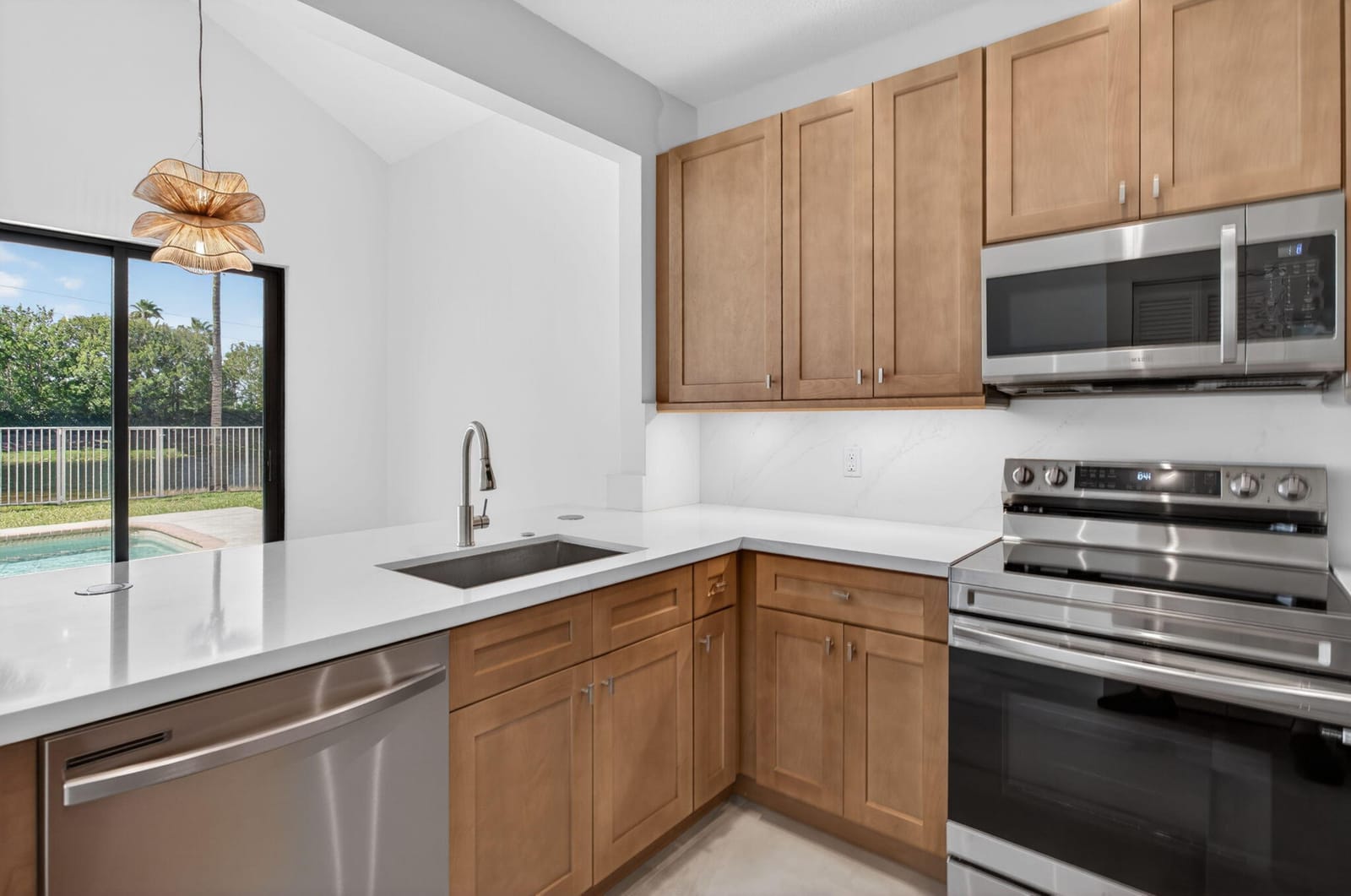 173 Cameron Drive, Weston, FL 33326 photo 10
