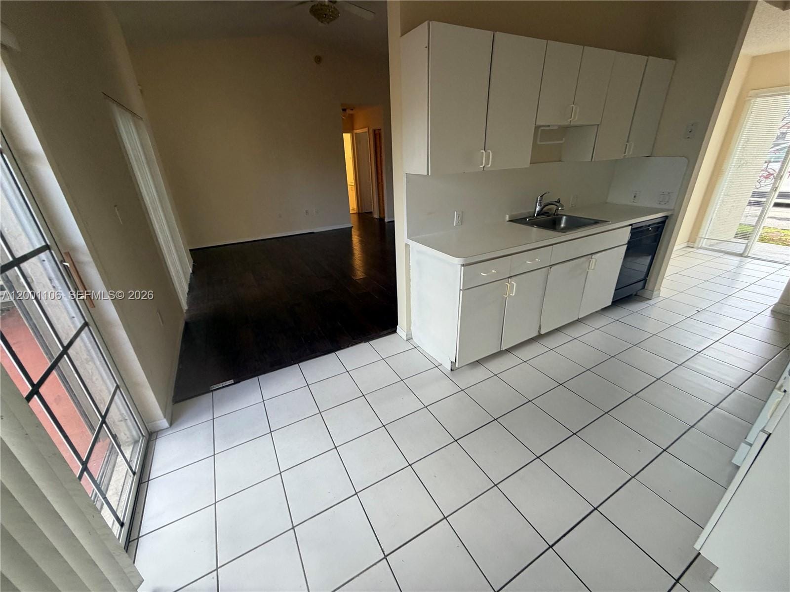 960 NE 214th Lane 960-04 — photo 11