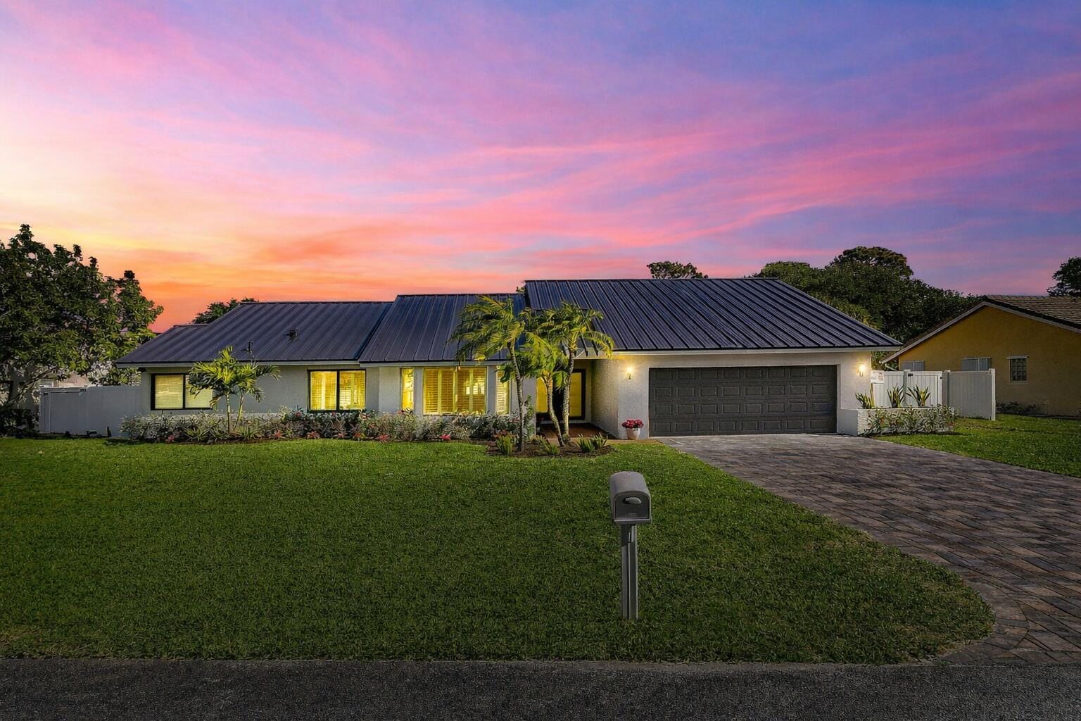 3527 SW 23rd Street, Delray Beach, FL 33445