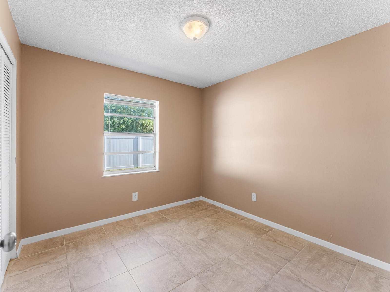 304 8th Avenue SW, Vero Beach, FL 32962 photo 11