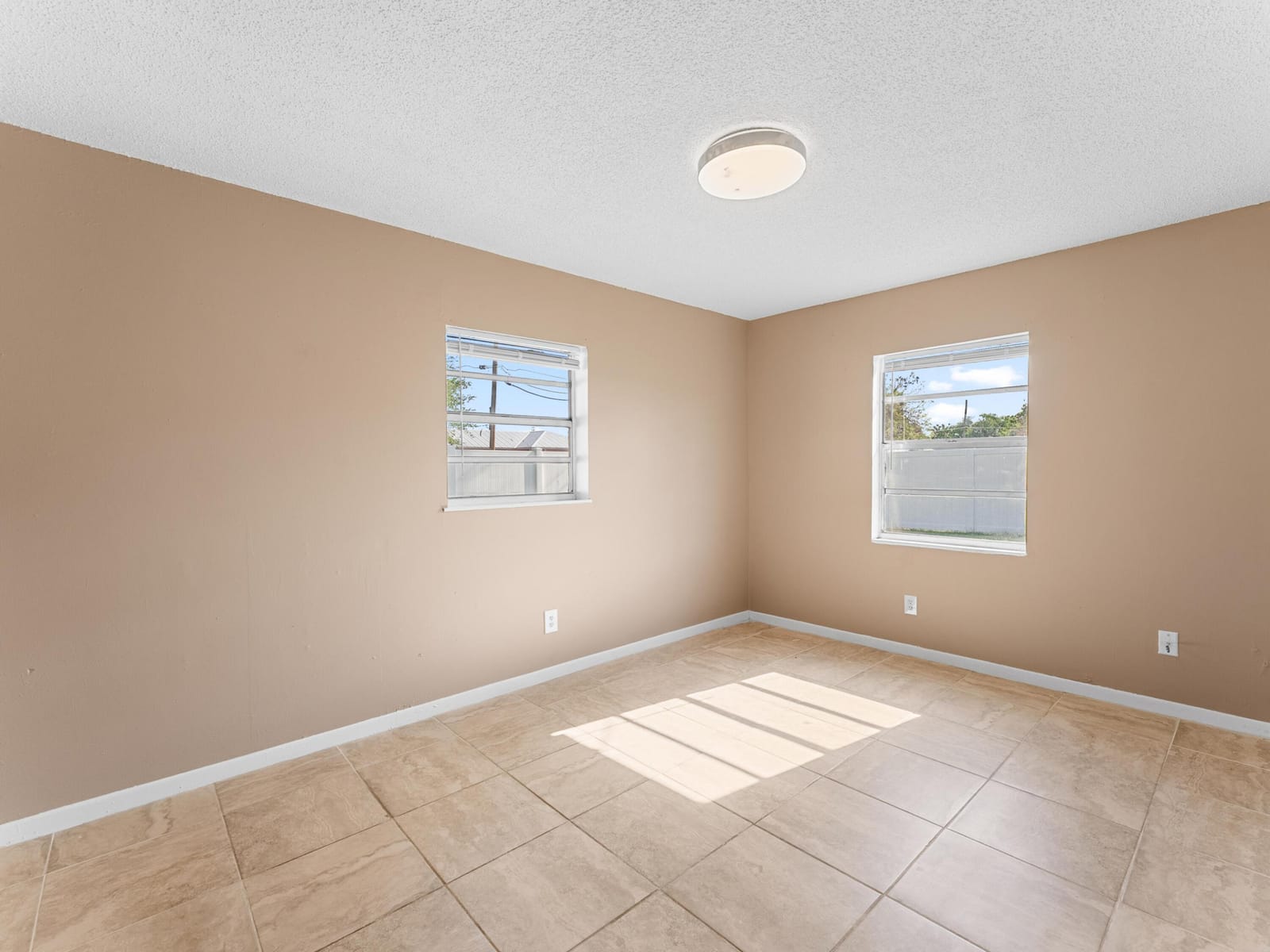 304 8th Avenue SW, Vero Beach, FL 32962 photo 16