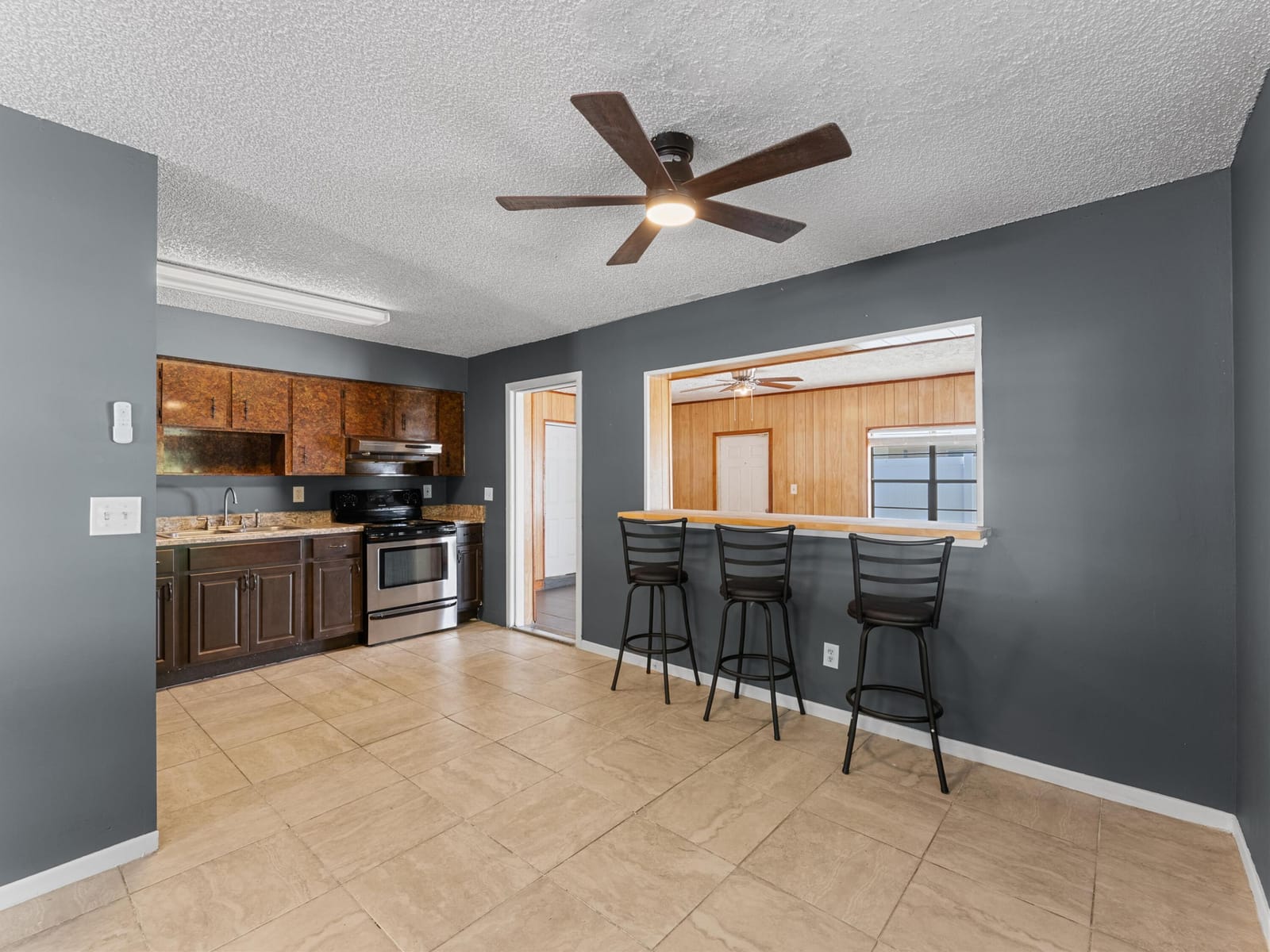 304 8th Avenue SW, Vero Beach, FL 32962 photo 5