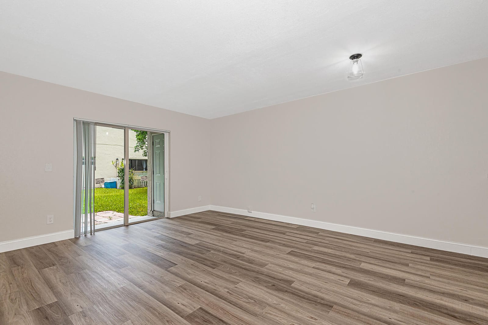 11500-11506 NW 43rd Court, Coral Springs, FL 33065 photo 14