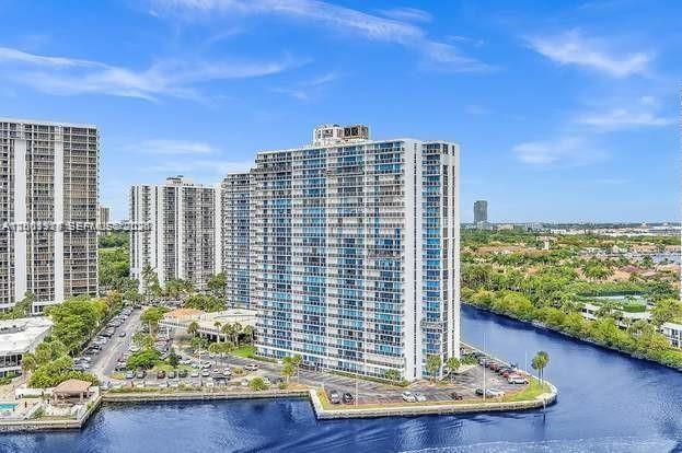 20515 E Country Club Drive 248, Aventura, FL 33180, Aventura