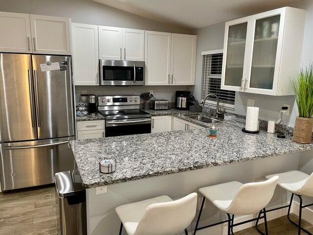 601 N E Street — photo 2
