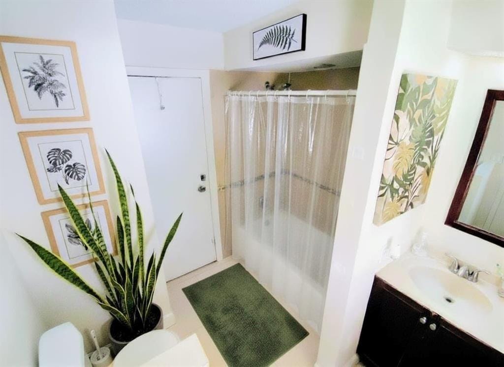 2481 NW 56th Avenue 8-16, Lauderhill, FL 33313 photo 4