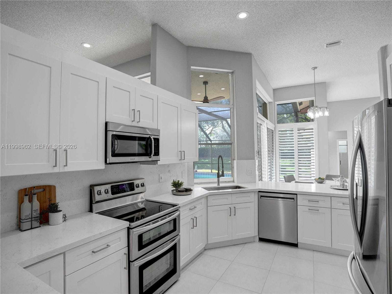1356 Ginger Circle, Weston, FL 33326 photo 9