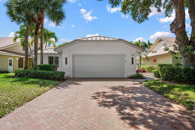 422 River Edge Road, sold in River, Jupiter, FL