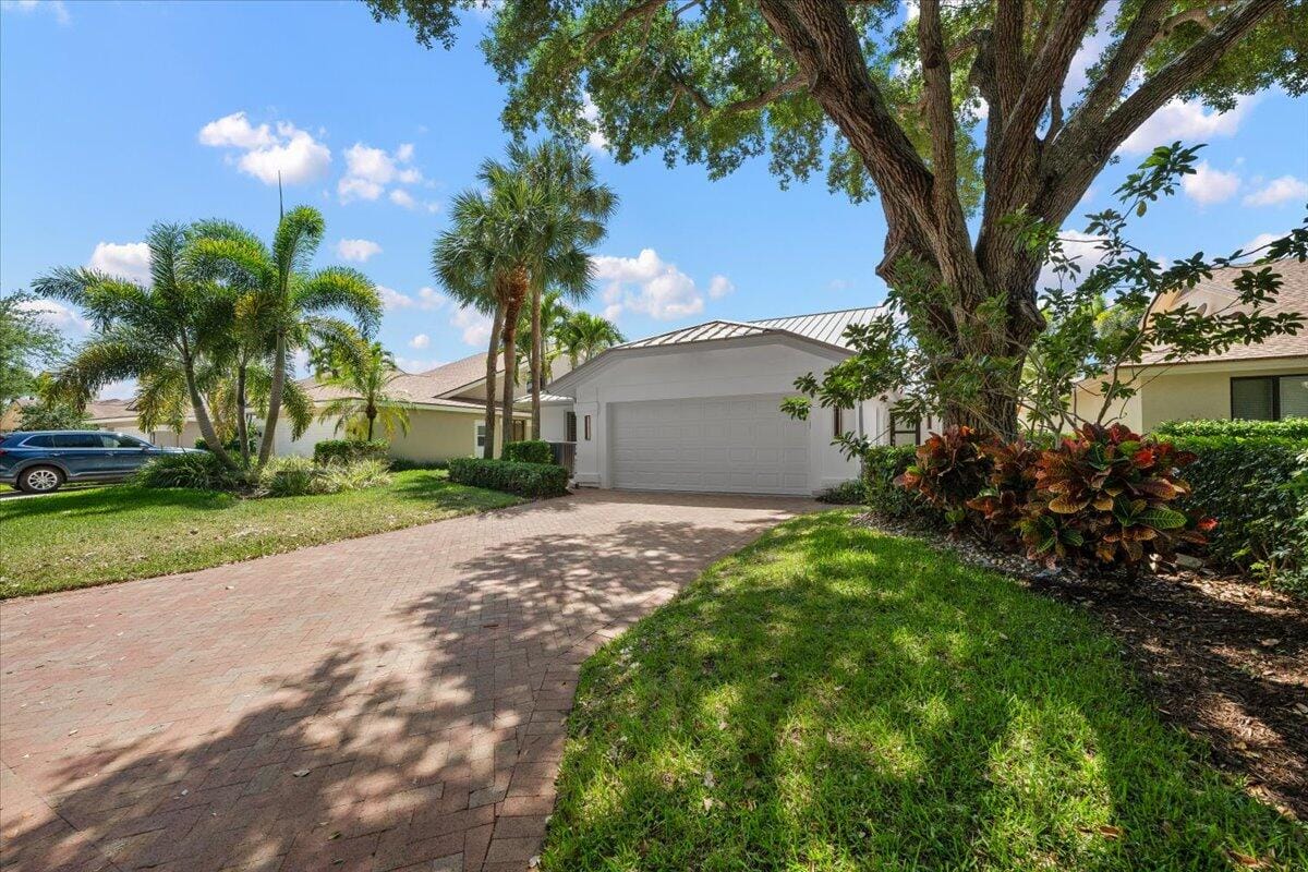 422 River Edge Road, Jupiter, FL 33477 photo 2