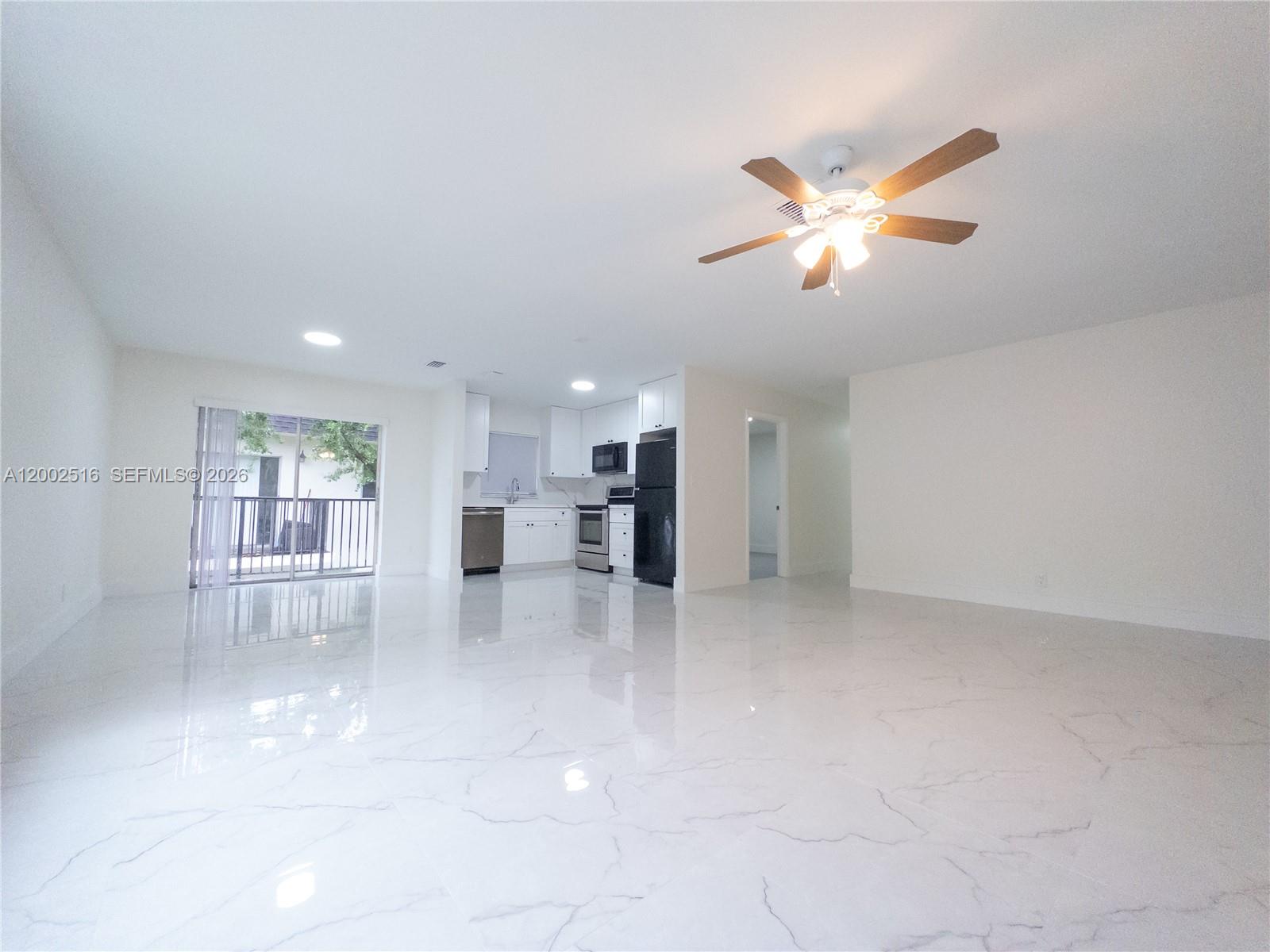 5400 NW 18th Street 3N, Lauderhill, FL 33313, Lauderhill