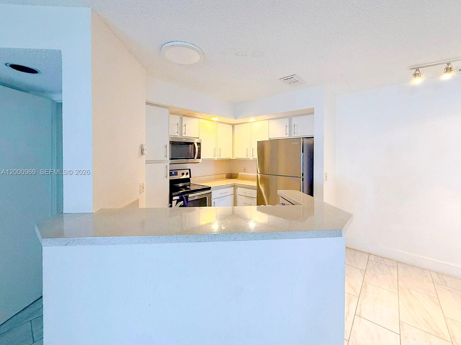 3440 N Pinewalk Drive N 518, Margate, FL 33063 photo 2