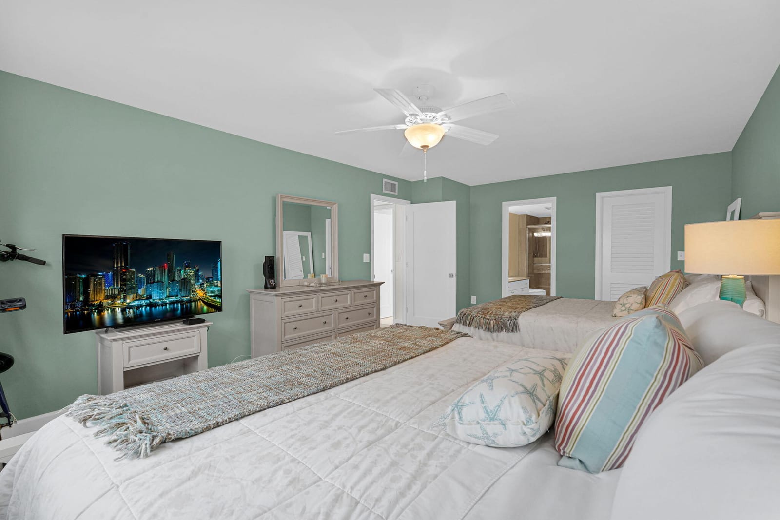 1701 S Ocean Drive 203, Hollywood, FL 33019 photo 13