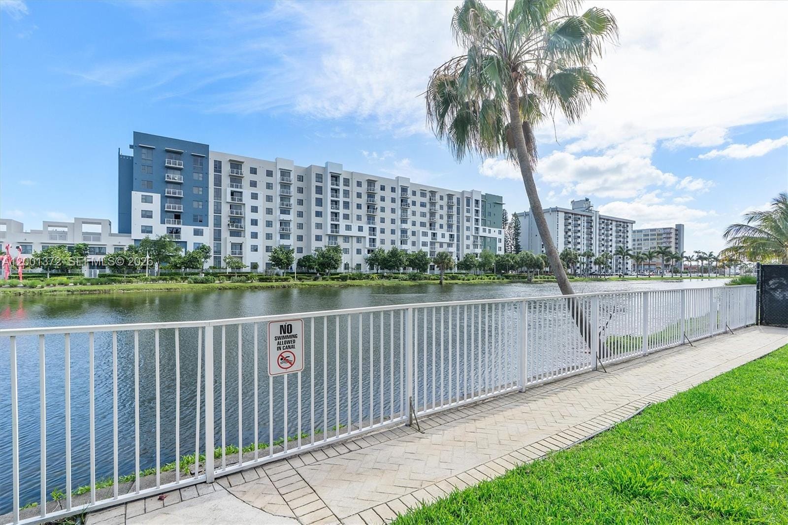 2186 NE 167th Street 1111, North Miami Beach, FL 33162 photo 16