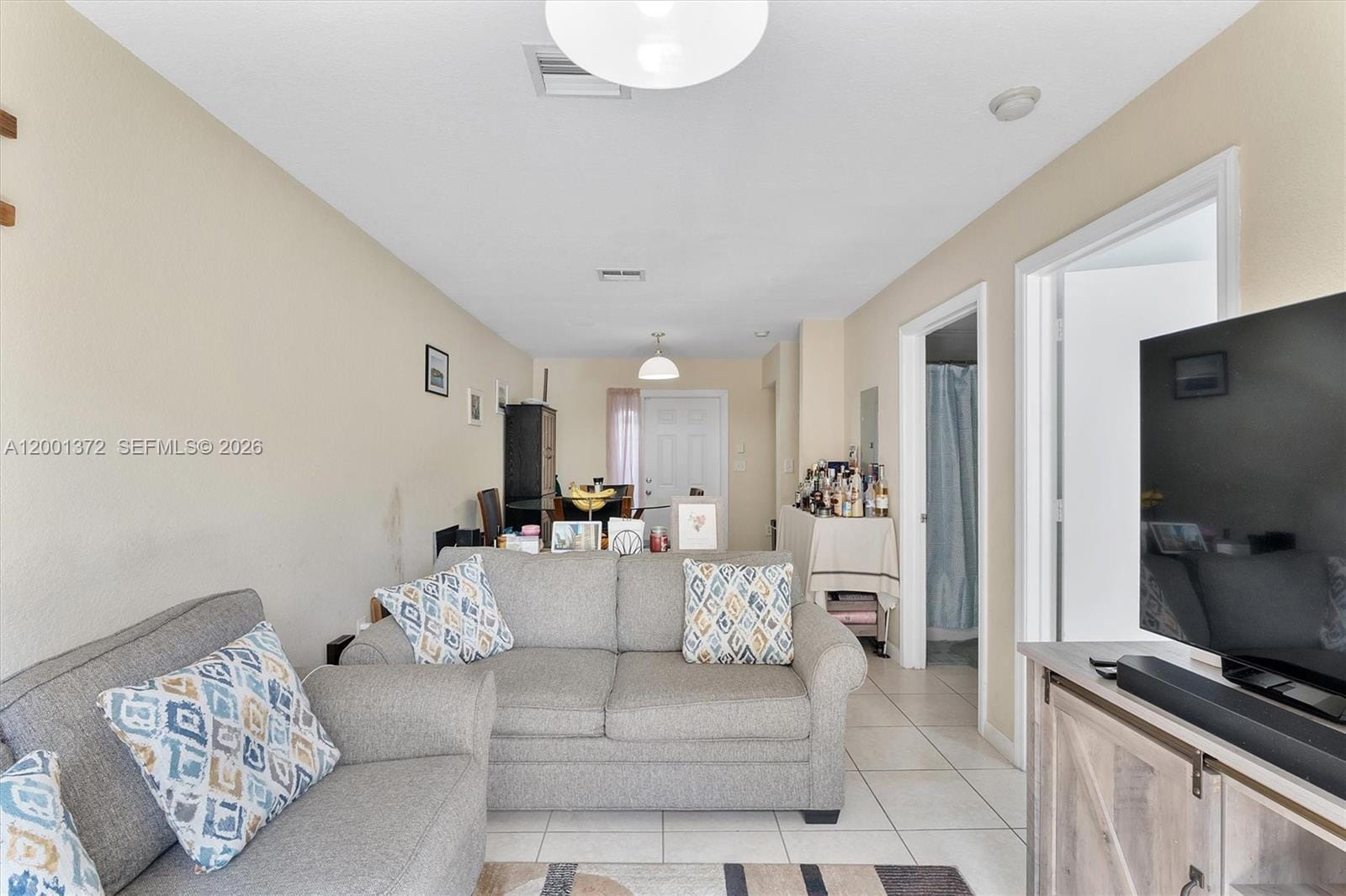 2186 NE 167th Street 1111, North Miami Beach, FL 33162 photo 4