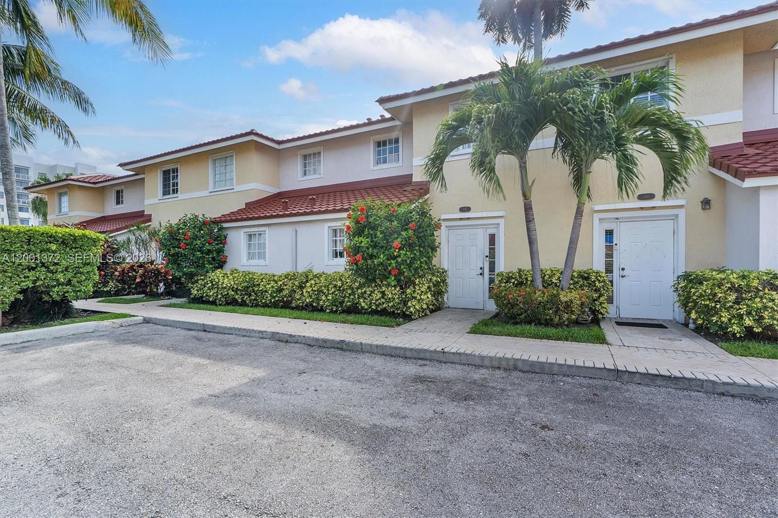 2186 NE 167th Street 1111, North Miami Beach, FL 33162
