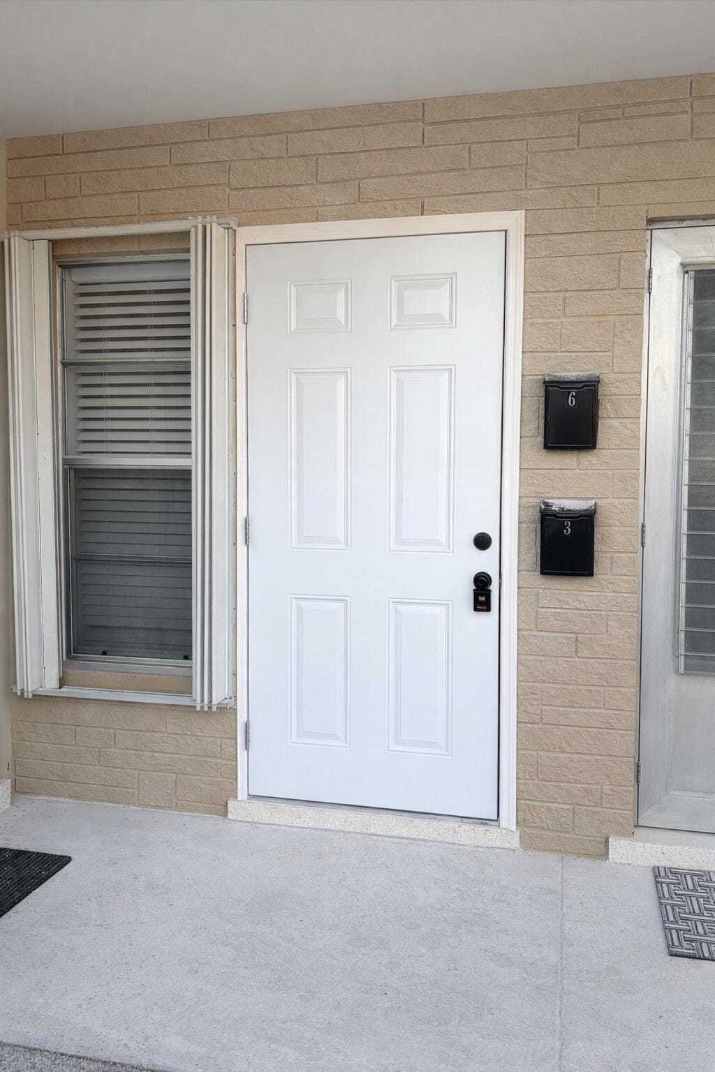 1017 SE 3rd Street 3 — photo 3