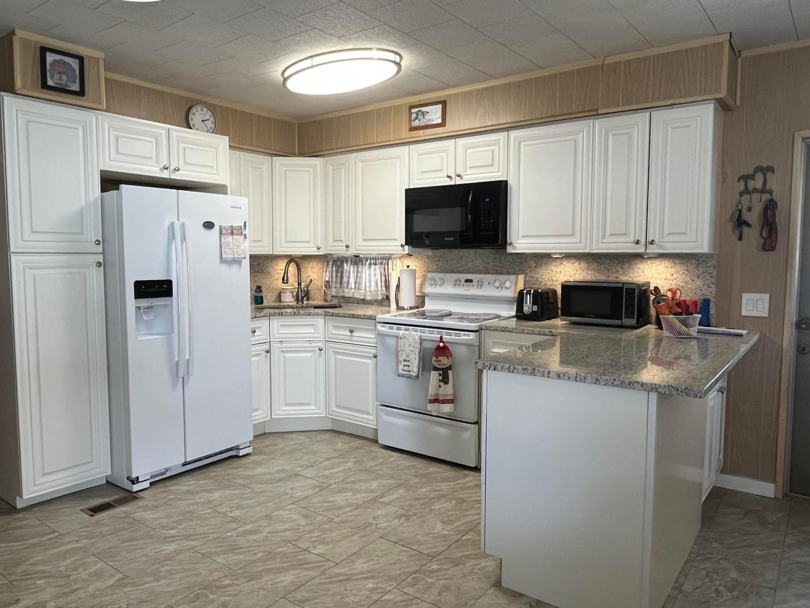 8510 SW 18th Place, Davie, FL 33324 photo 9